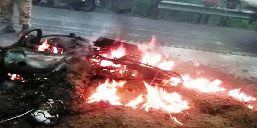 حادث احتراق دراجة نارية ومقتل سائقها - الحديدة
