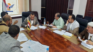 Erörterung von Anträgen für Lizenzen zum Bohren und Vertiefen von Wasserbrunnen in Sanaa