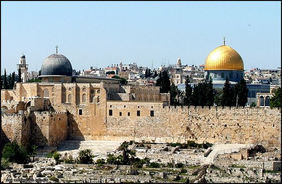 PFLP: War criminal Ben-Gvir's storming of al-Aqsa mosque dangerous escalation of comprehensive Judaization