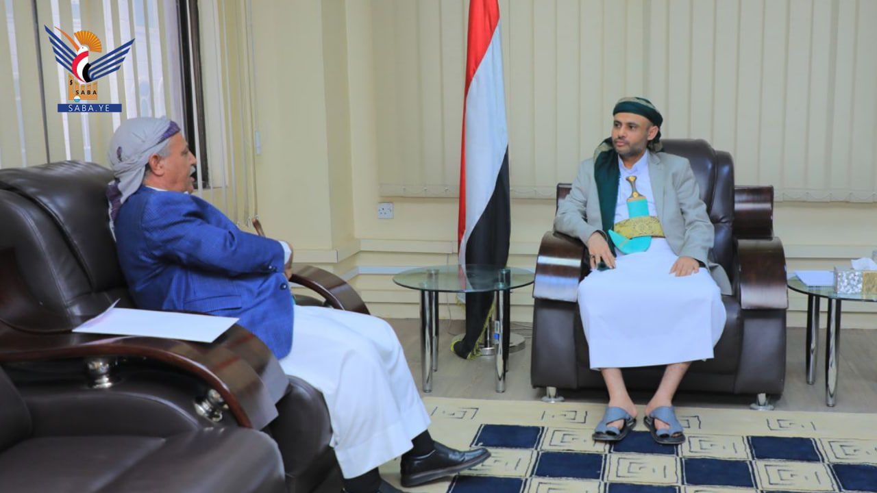 الرئيس المشاط يلتقي رئيس مجلس النواب الرئيس المشاط يلتقي رئيس مجلس النواب