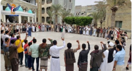  تجمع اعتراضی در الحدیده نسبت به عواقب ادامه محاصره مردم یمن هشدار دادند