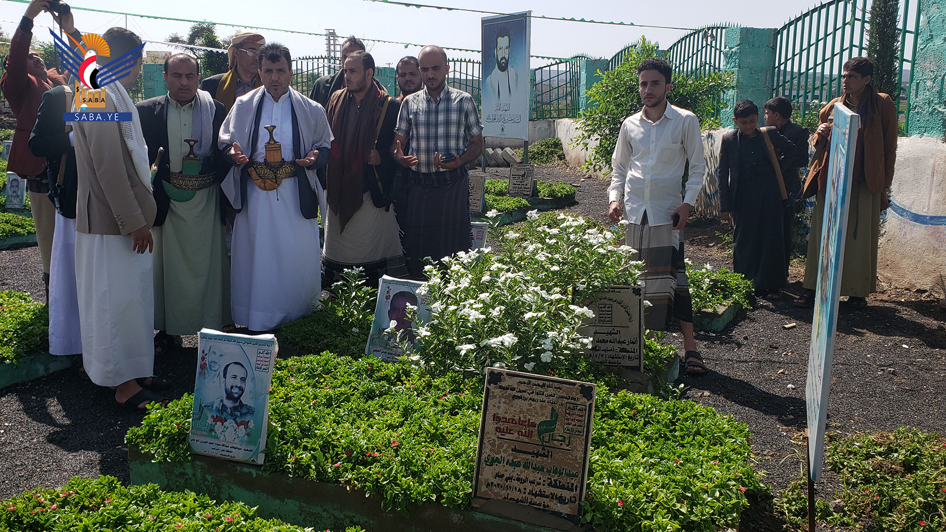 Gesundheitsminister besucht den Al-Shuhada'-Kindergarten in Taiz Gesundheitsminister besucht den Al-Shuhada'-Kindergarten in Taiz