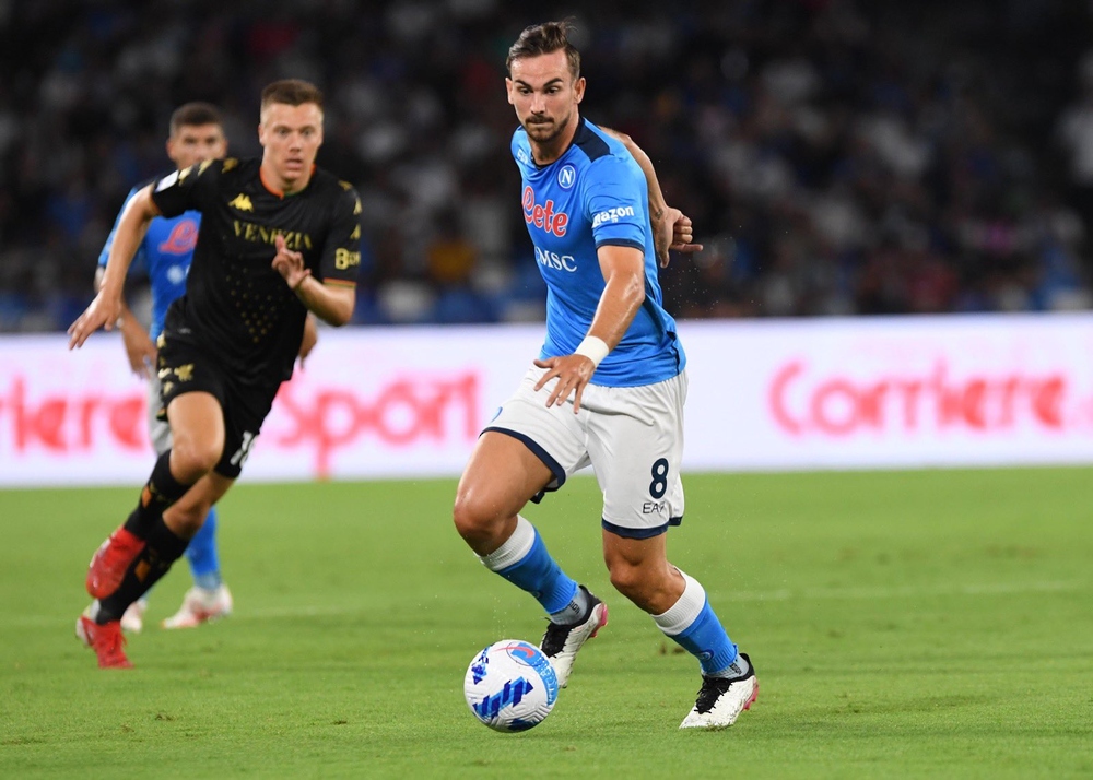 Italian League: Napoli beats Venezia 1-0, shares lead with Atalanta Italian League: Napoli beats Venezia 1-0, shares lead with Atalanta