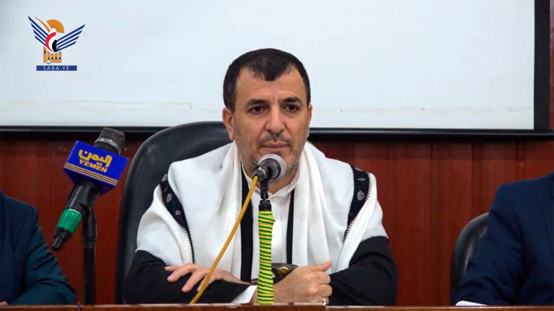 Heath minister discusses preparing, updating basic national list of medicines