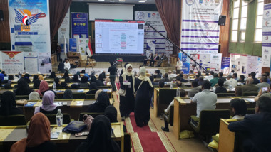 5 séances de travail à la quatrième conférence sur la médecine de laboratoire à Sana'a