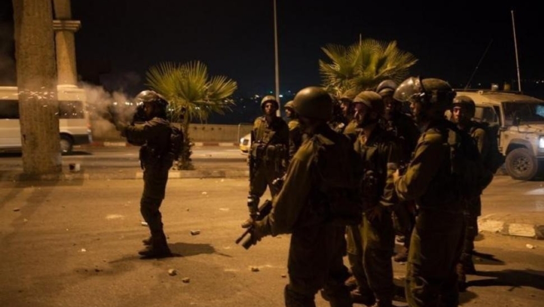 المقاومة الفلسطينية ترد على مجزرة جنين بصليات من النار وإصابات خلال مواجهات في الضفة والقدس المحتلتين المقاومة الفلسطينية ترد على مجزرة جنين بصليات من النار وإصابات خلال مواجهات في الضفة والقدس المحتلتين