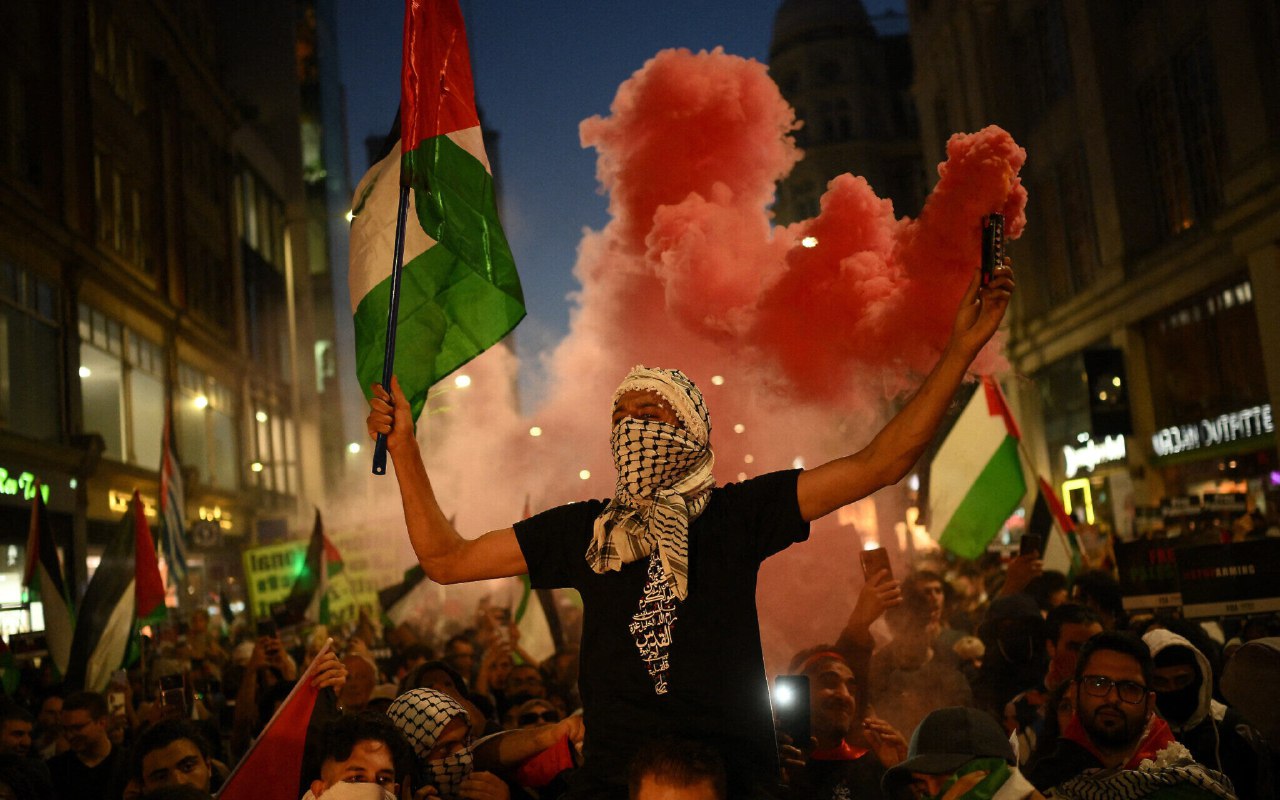 Massive Demonstration in Dänemark zur Unterstützung von Gaza und zur Forderung nach einem Ende des Völkermords