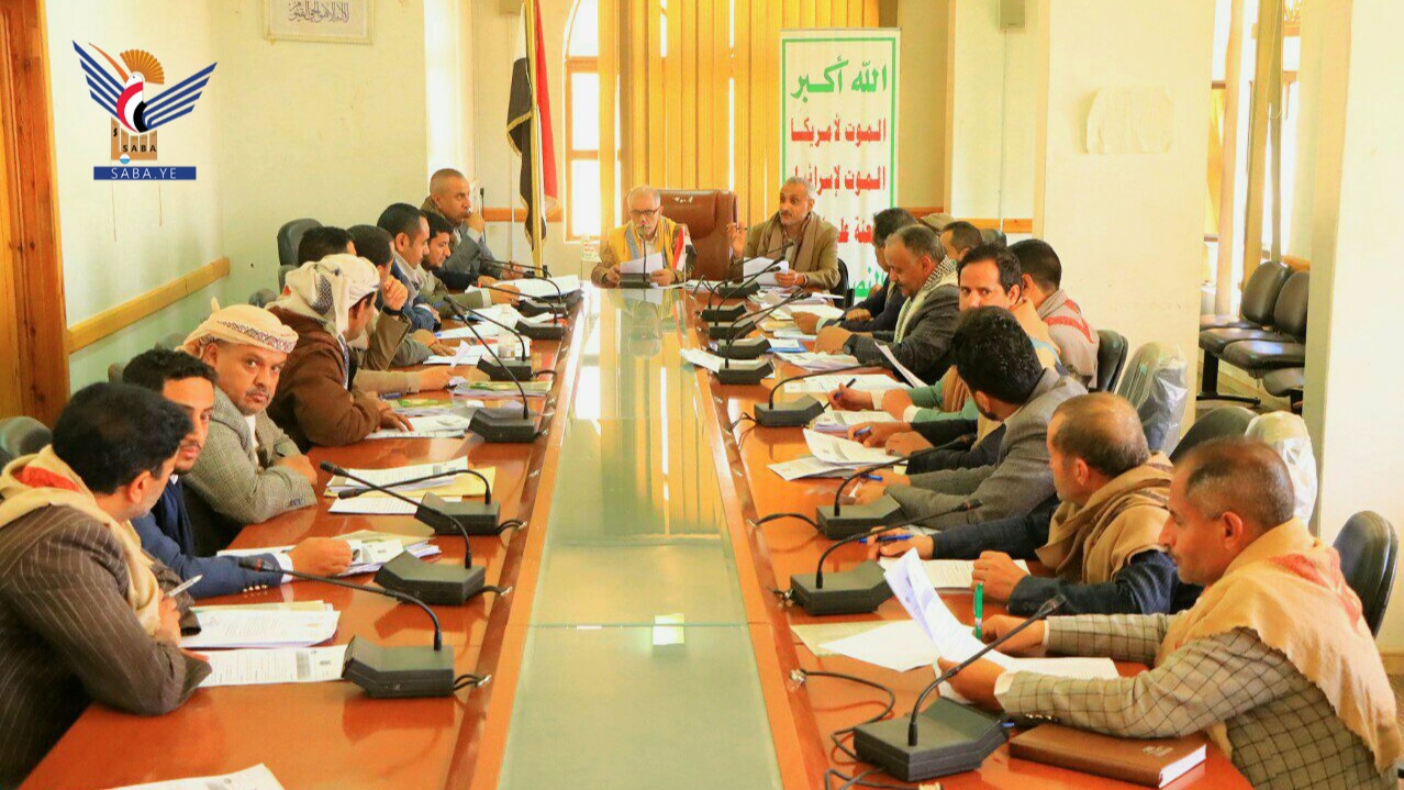Préparatifs pour la mise en œuvre d'une campagne de nettoyage dans le gouvernorat de Sanaa Préparatifs pour la mise en œuvre d'une campagne de nettoyage dans le gouvernorat de Sanaa