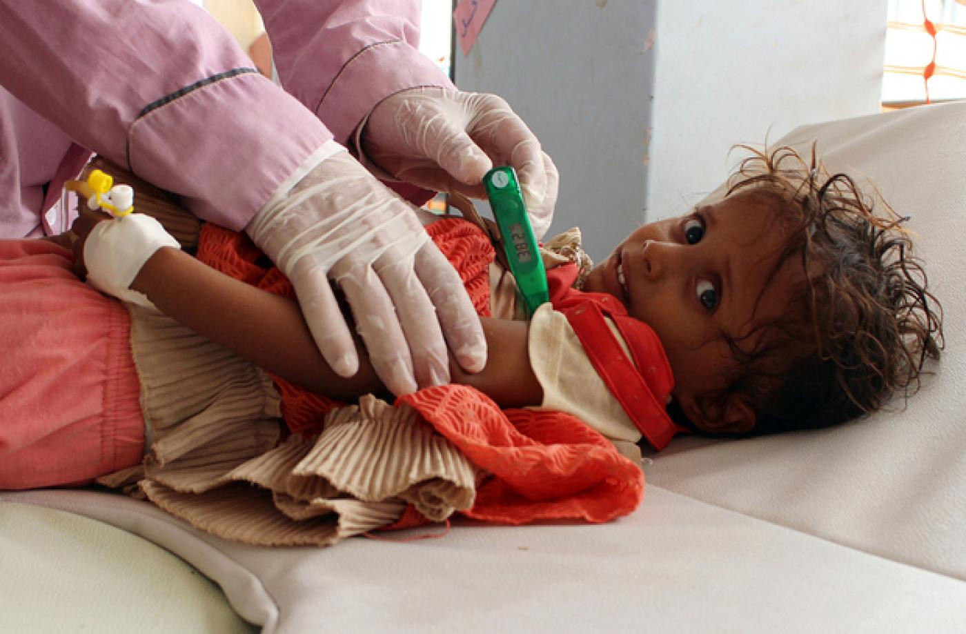 Epidemics threaten the lives of dozens in Hodeidah