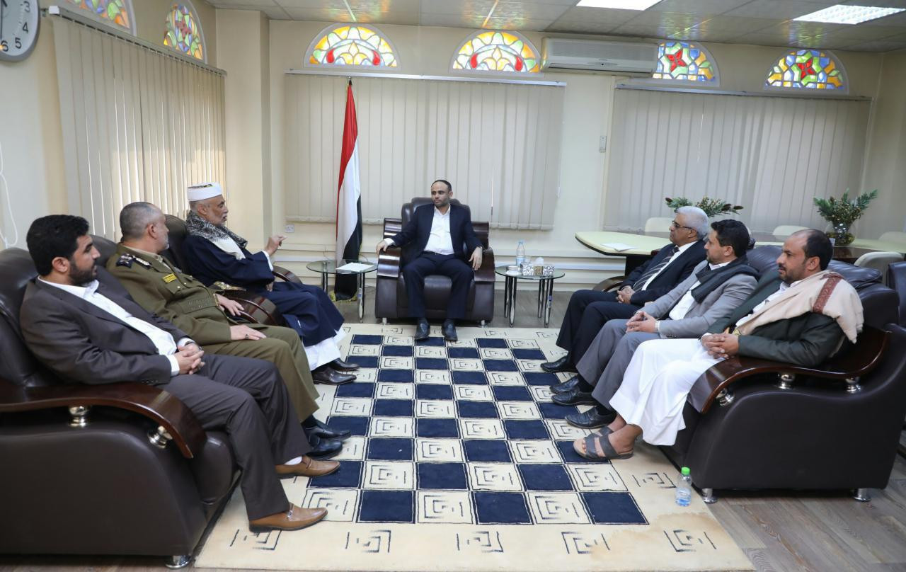 President al-Mashat meets Judicial Council's Head, Attorney General, Interior Minister