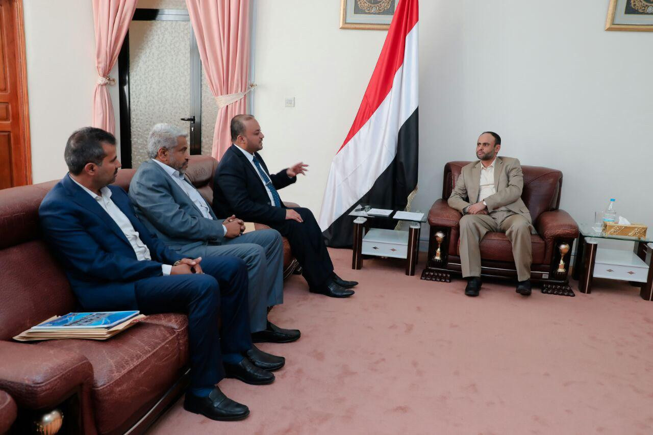 President al-Mashat stresses enhancing efforts to fight against epidemics, diseases in Hodeidah