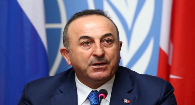 وزير خارجية تركيا : سنرد بالمثل على اي عقوبات امريكية