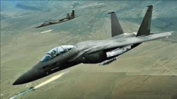 Aggressionskampfflugzeuge fliegen 5 Luftangriffe auf Hadschah an