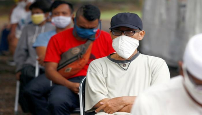  السلطات الإندونيسية تسجل 700 إصابة جديدة بكورونا