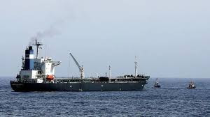 Preventing entry of fuel ships is major crime against Yemeni people: Yemeni officials