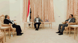 Le président al-Mashat discute avec le ministre de la Justice de la réforme judiciaire