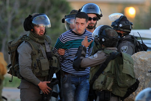 الاحتلال الإسرائيلي يعتقل 18 فلسطينياً من الضفة الغربية المحتلة