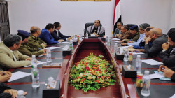 Une réunion présidée par le directeur du bureau présidentiel évoque la vieille ville de Sanaa