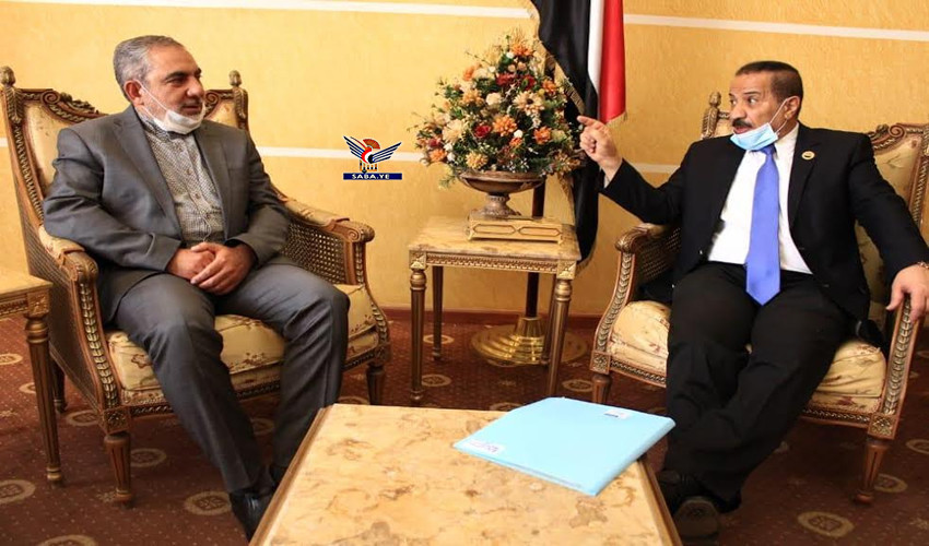 FM meets Iranian Ambassador in Sana'a