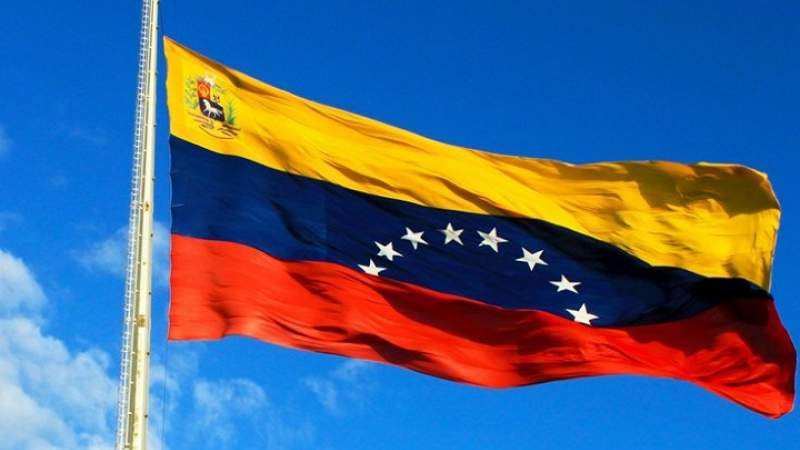 مقتل 8 عسكريين فنزويليين و9 إرهابيين باشتباكات على الحدود مع كولومبيا