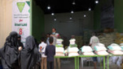 Work Foundation distribue 1000 paniers alimentaires dans la Capitale, Hodeïda