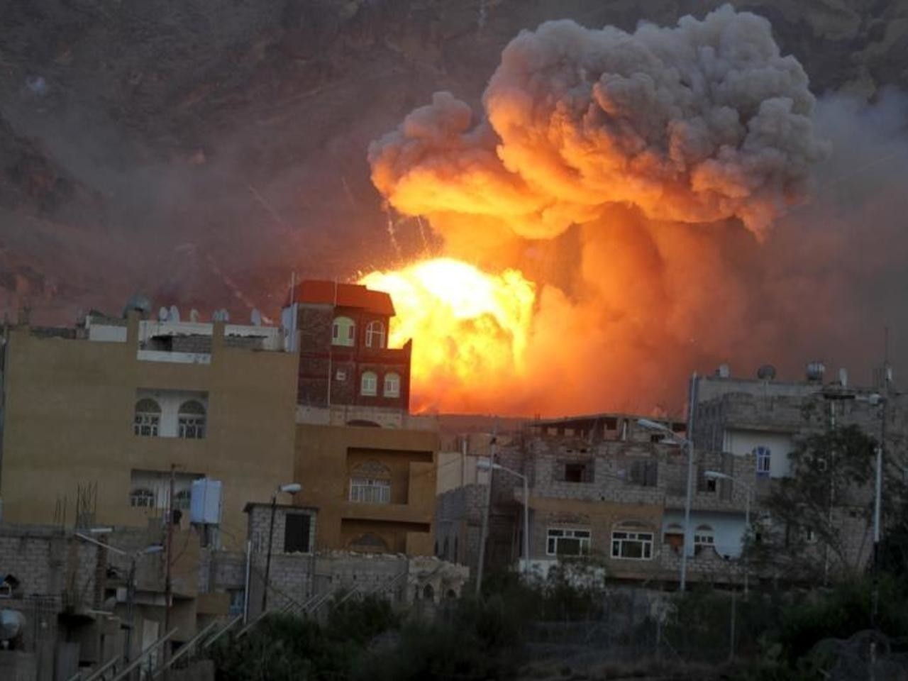 Aggression warplanes launch 21 raids on Marib