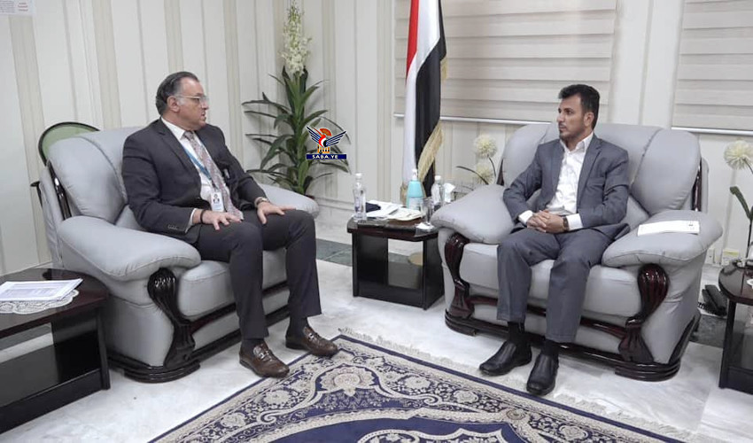 Minister of Health meets WHO's representative in Sana'a