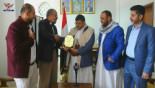 Al-Houthi meets Hamas representative