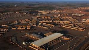 Attaque contre la base aérienne américaine de Balad à Irak et une autre ferme la base de San Antonio Lackland au Texas