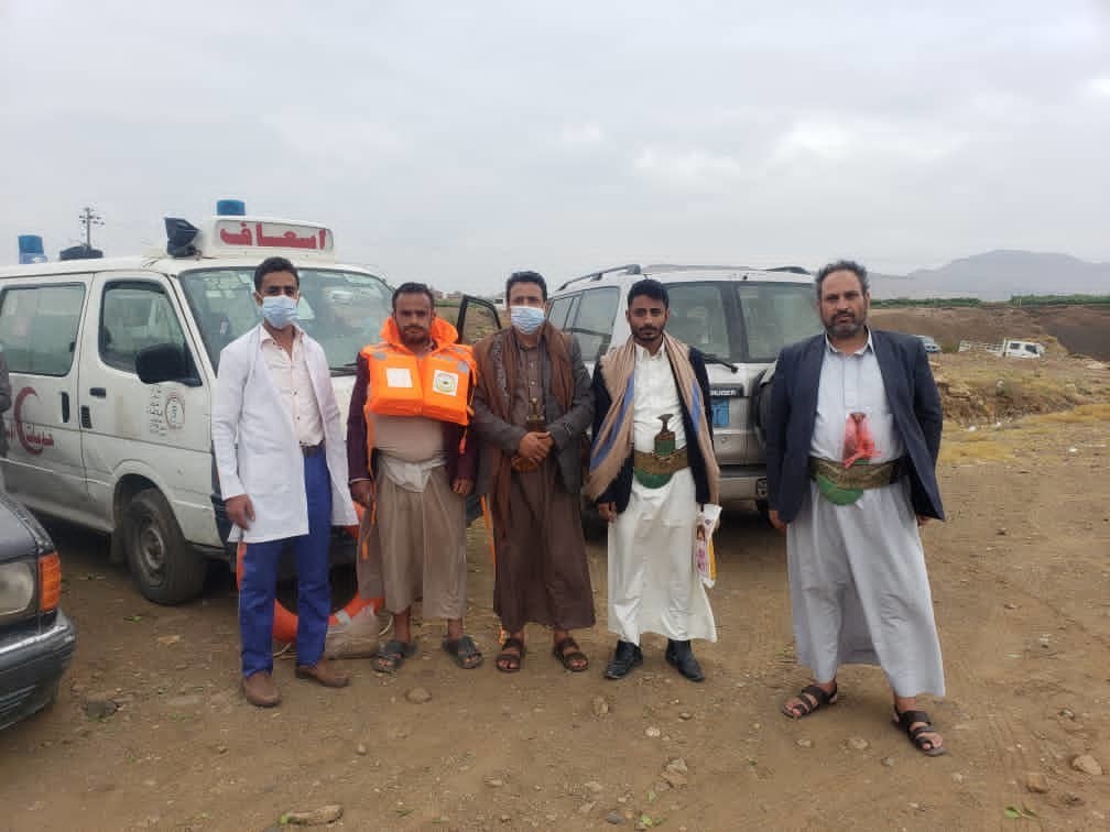 Teams- Bildung zum Gewähleisten der Sicherheit der Besucher von Wasserfällen und Staudämmen in Sanaa
