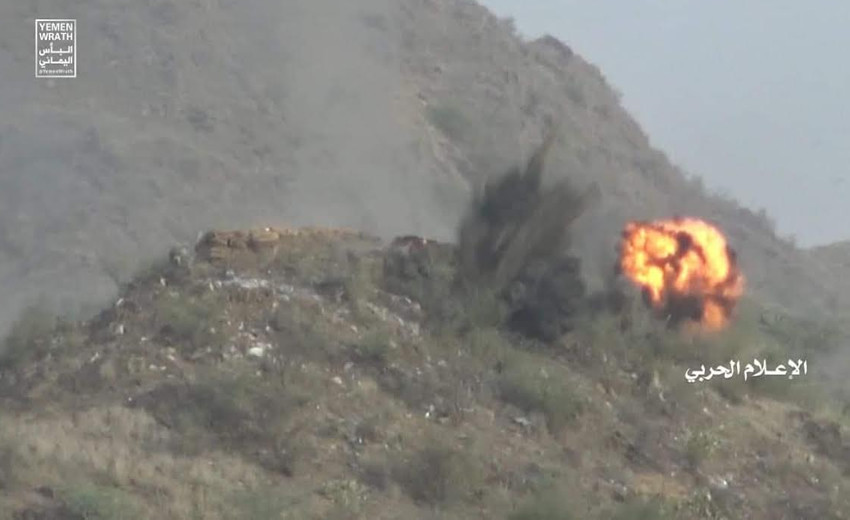 Médias militaires diffusent des scènes d'une opération offensive au large de Jabal Al Dud dans l'axe Jizan