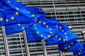 وثيقة : الاتحاد الأوروبي تبرع للدول الفقيرة بنسبة ضئيلة من فائض لقاحات (كورونا)