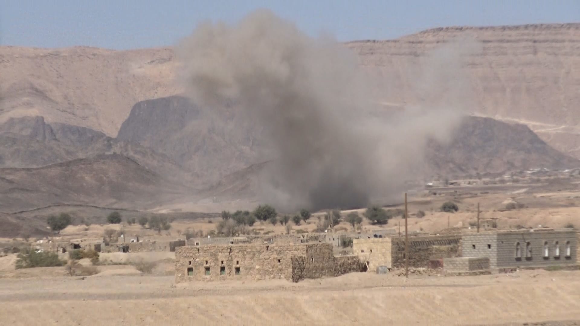 Aggression launches 21 raids on Marib