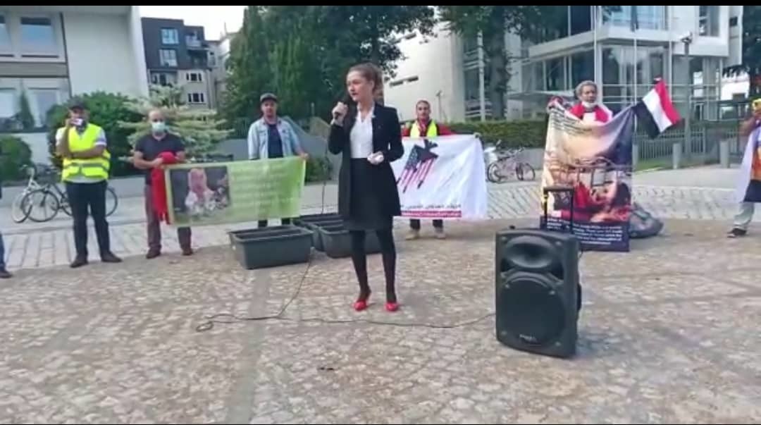 Bundestagsabgeordneter Nastić:  Waffen wurden durch 3 Container wöchentlich aus dem Hamburger Hafen zum Töten von Jemeniten transportiert