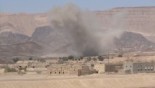 Avions de combat d'agression ciblent la capitale, Sanaa, avec cinq raids, un raid sur un réseau de communication à Amran, et trois raids sur Saada