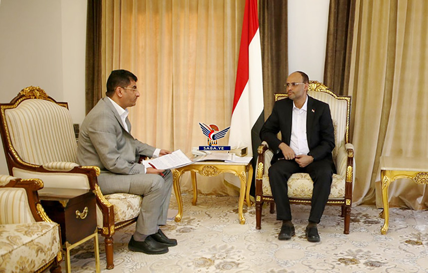 Präsident Al-Mashat betont die Wichtigkeit , die Umsetzung der Projekte in Hodeidah