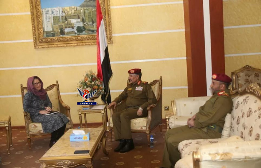 Al-Mushiki trifft den Leiter der Delegation des IKRK  im Jemen