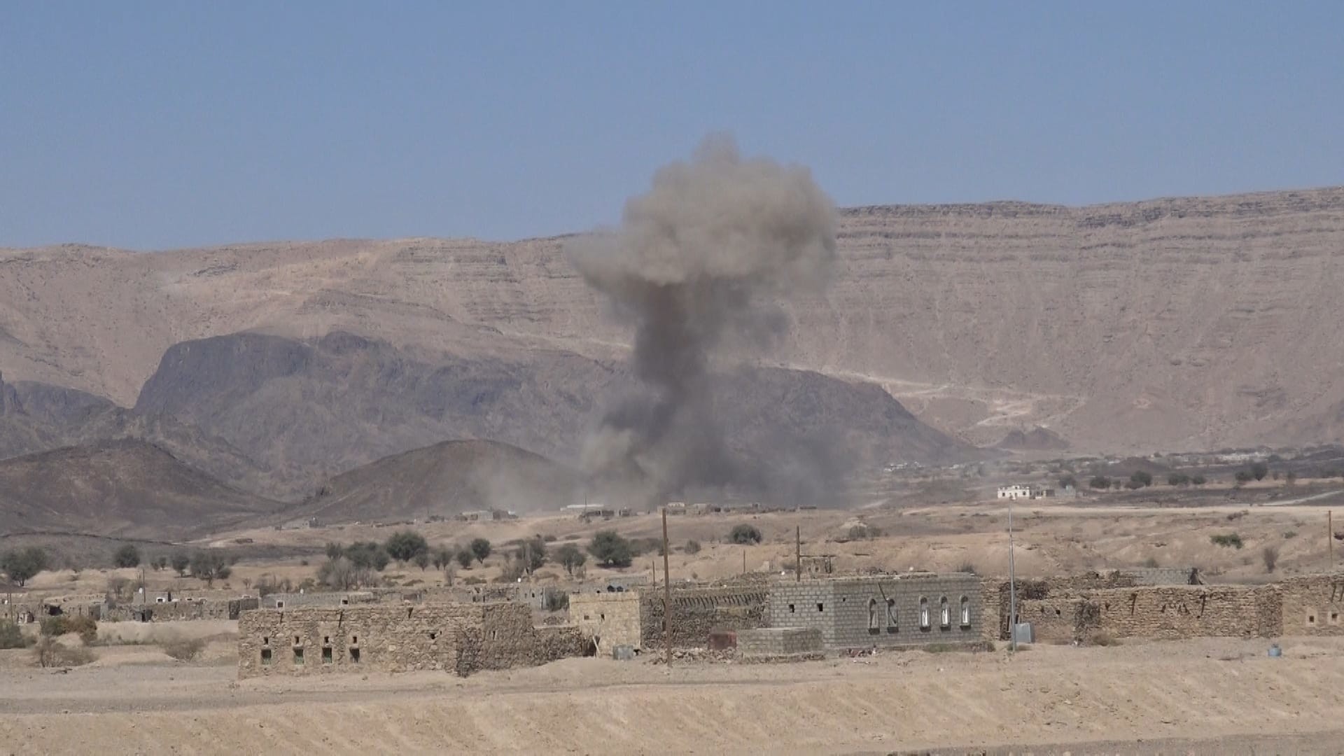 Aggression startet 11 Luftangriffe auf Marib Aggression startet 11 Luftangriffe auf Marib