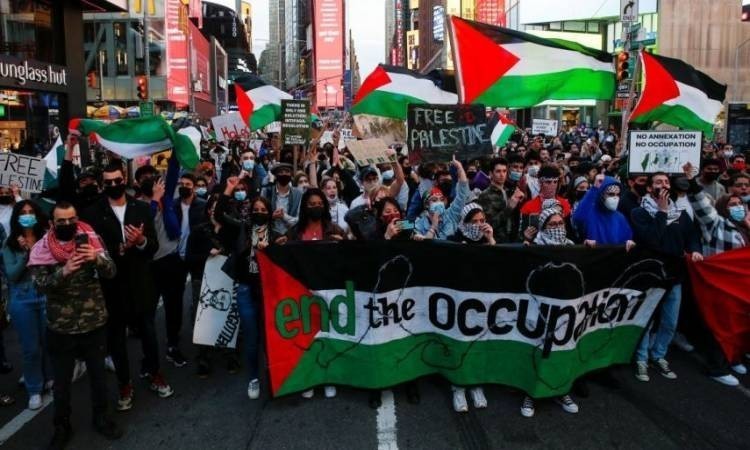 Démonstrations organisées dans plusieurs villes américaines avec des crimes d'occupation contre le peuple palestinien