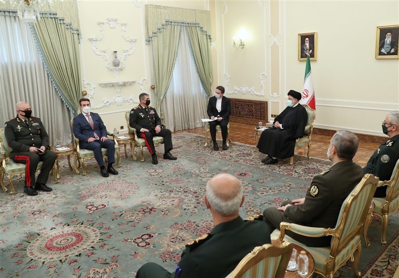 الرئيس الإيراني: الكيان الصهيوني لا يمكن أن يكون صديقاً للشعوب الإسلامية