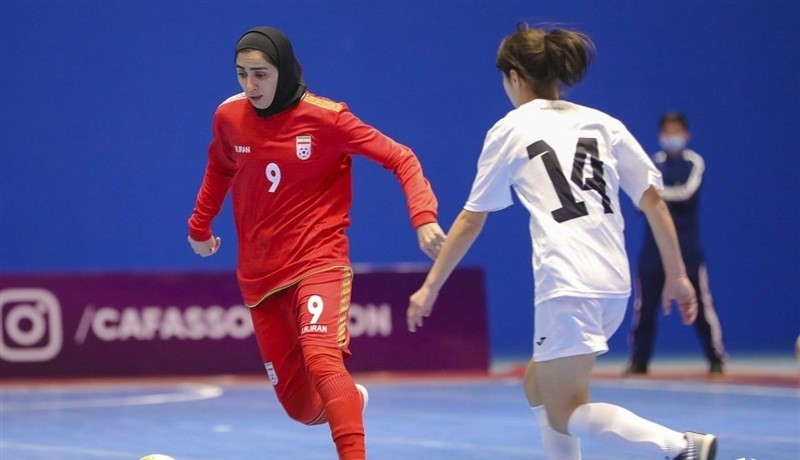 منتخب إيران لكرة الصالة للفتيات يتوج ببطولة كأس 