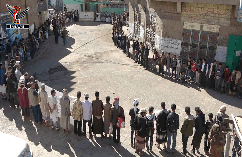 وقفتان في السياني والشعر بإب للتنديد بجرائم وتصعيد العدوان