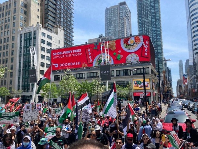 Manifestations organisées en Amérique et au Canada en mémoire de la Nakba et le nom d'une rue américaine changée en 