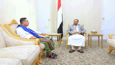  Le président al-Mashat rencontre Nasser Bakazkouz