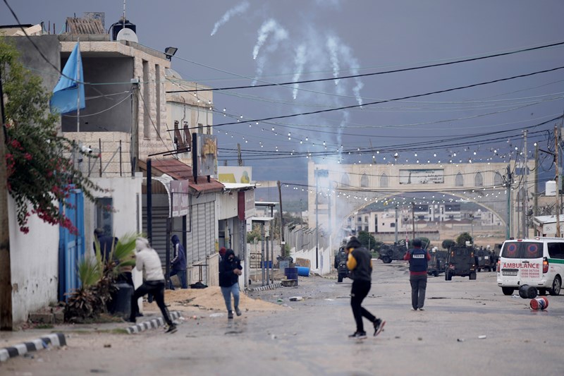 IOF raids Ariha, Ezzeddine Qassam Brigades respond IOF raids Ariha, Ezzeddine Qassam Brigades respond