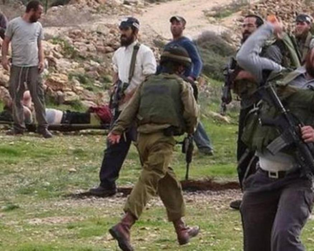 قطعان المستوطنين يهاجمون مركبات الفلسطينيين قرب يعبد جنوب جنين قطعان المستوطنين يهاجمون مركبات الفلسطينيين قرب يعبد جنوب جنين