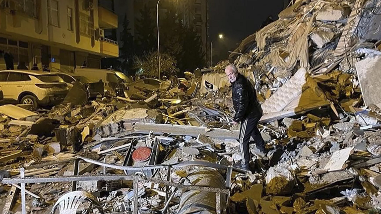 ردود فعل دولية لمساعدة تركيا وسوريا في تخطي آثار الزلزال