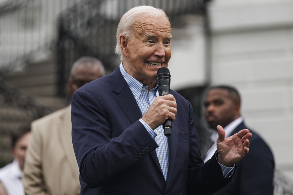 New misstep for Biden: Proud to be first black woman to work for black president