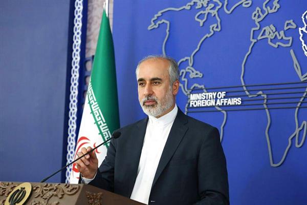 كنعاني لوزير خارجية بريطانيا : أنتم تدعمون رسمياً غرفة الحرب ضد الشعب الإيراني كنعاني لوزير خارجية بريطانيا : أنتم تدعمون رسمياً غرفة الحرب ضد الشعب الإيراني