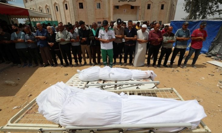 1,200 Israeli Soldiers: 1,200 Israeli Soldiers: